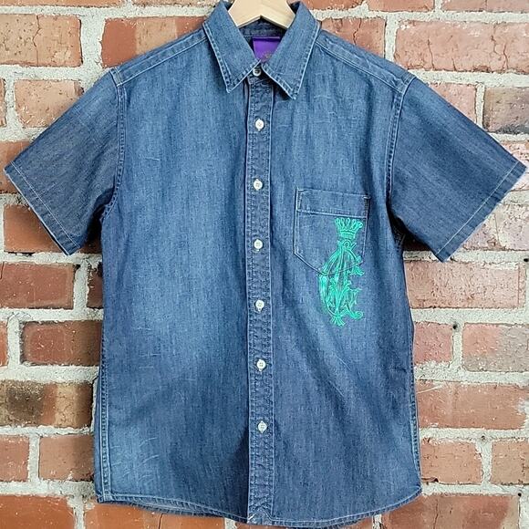 Christian Audigier Kids Chambray Button-up Short Sleeve Graphic Shirt 12 - Picture 2 of 13